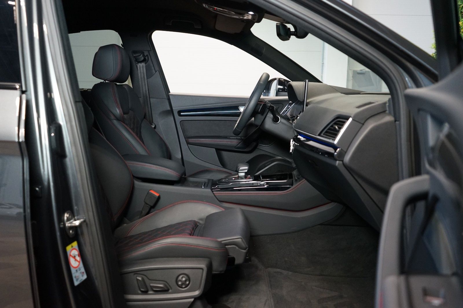 Audi 40 TDI quattro S line - Samsaru's Car Outlet
