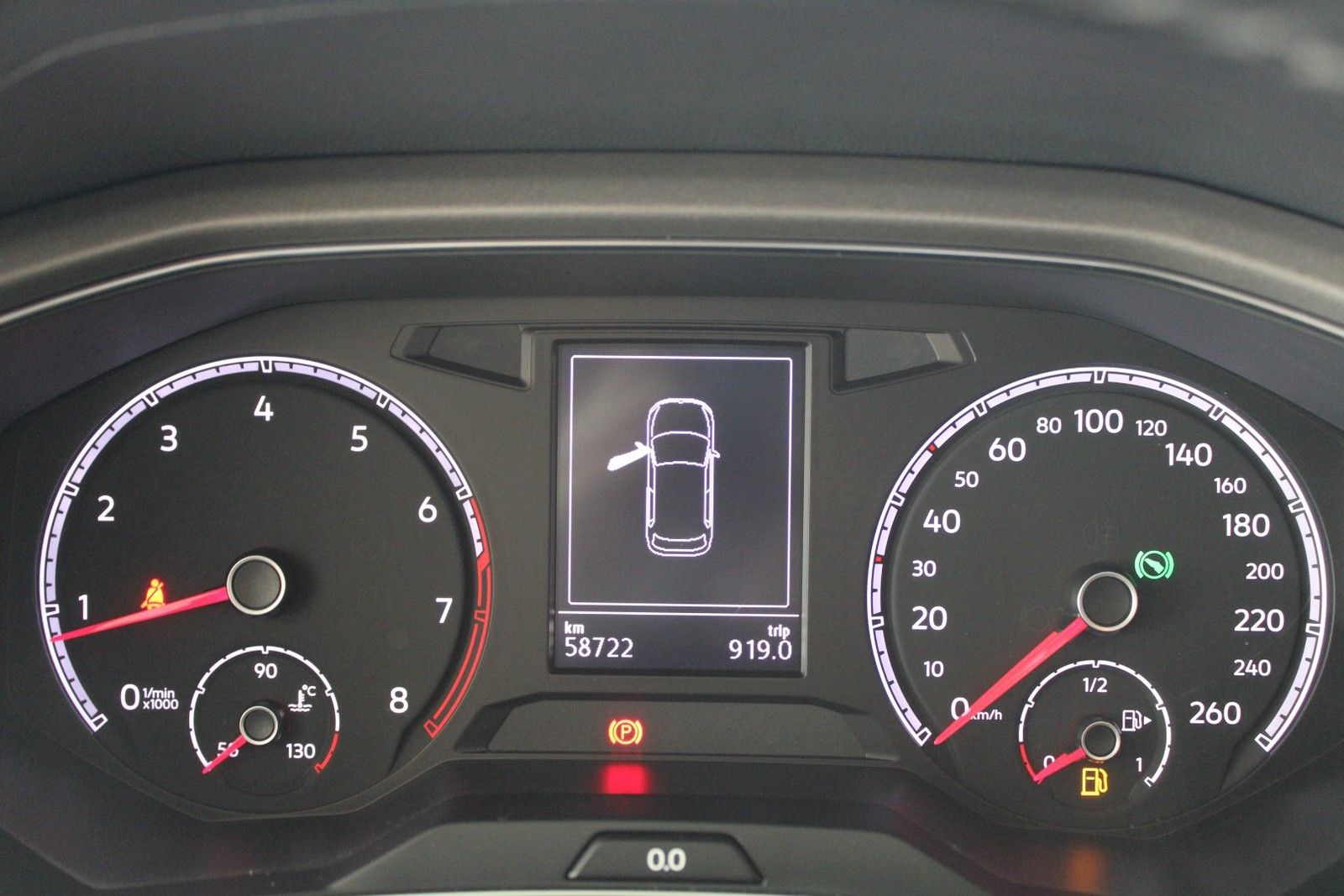 Volkswagen T-Roc 1.5 TSI DSG - Samsaru's Car Outlet