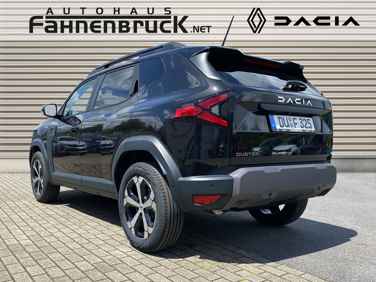 Dacia Duster Journey TCe 130 - Samsaru's Car Outlet