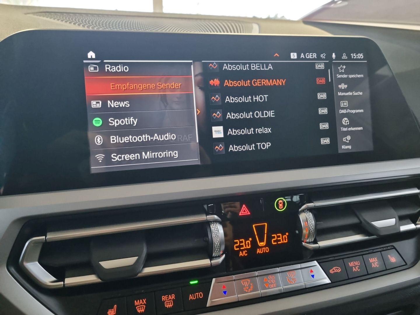 BMW 330 i xDrive Touring - Samsaru's Car Outlet