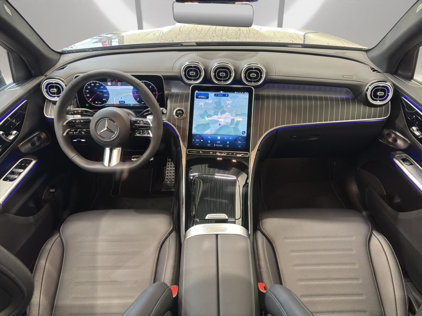 Mercedes-Benz GLC 300 d 4M AMG LINE ADVANCED PLUS AHK+PANO+360
