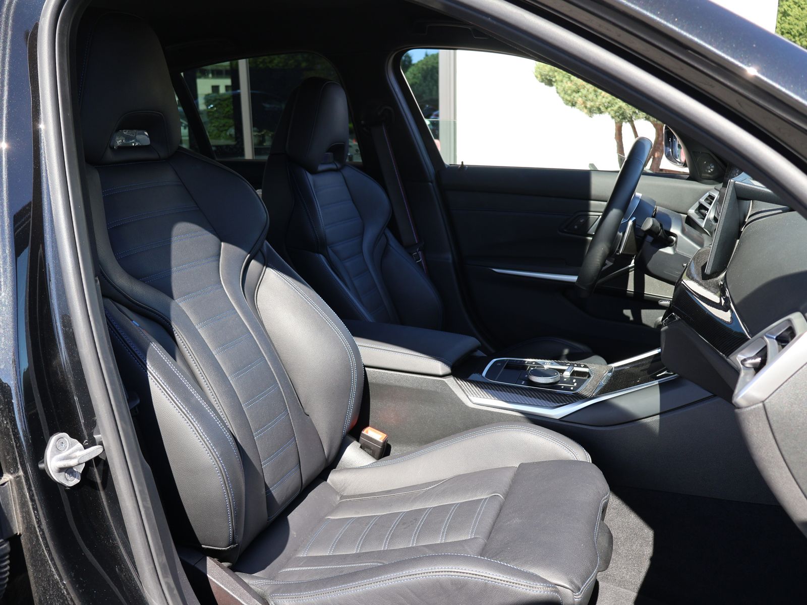 BMW 320 d xDrive M Sport Pro-M Sitze-ACC-AHK-SoundSy