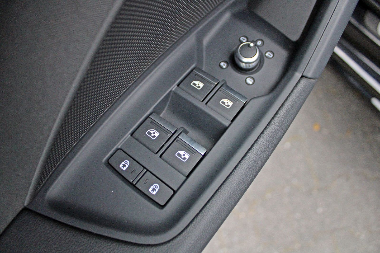 Audi A3 Sportback 35 TDI S-tronic - Samsaru's Car Outlet