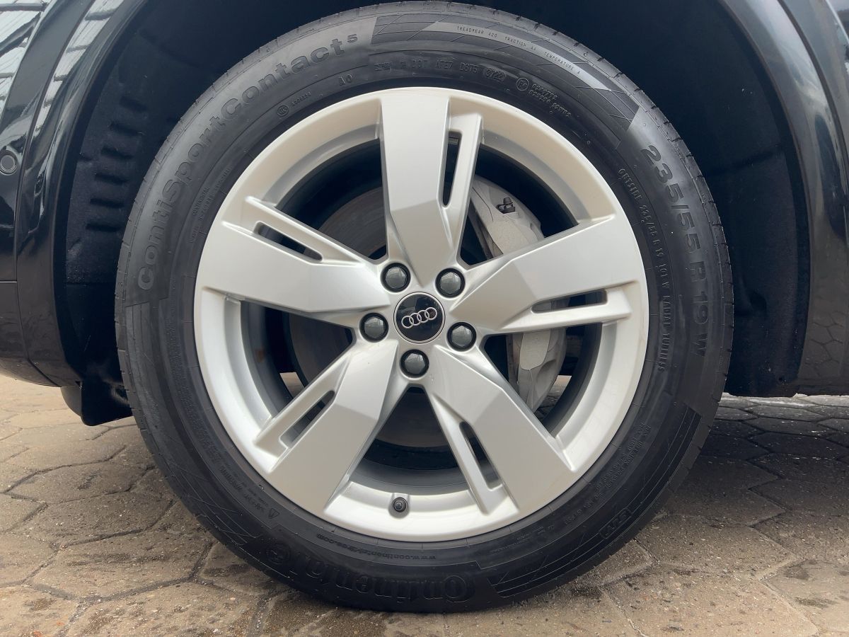 Audi Q5 50 TFSI e S line quattro S tronic Matrix Pano