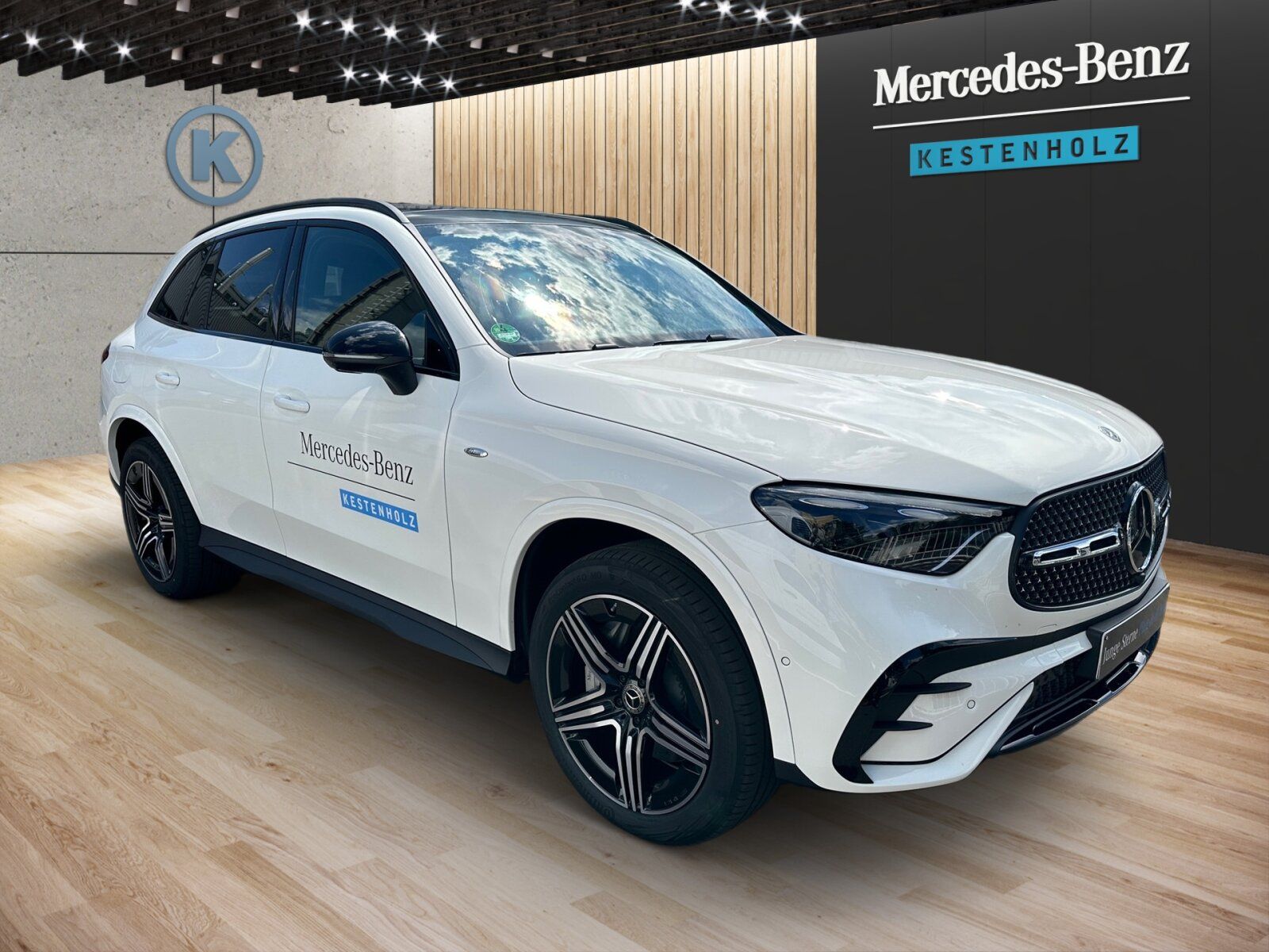 Mercedes-Benz GLC 300 de 4M AMG°LEDER°AHK°360°PANO°KEYL°