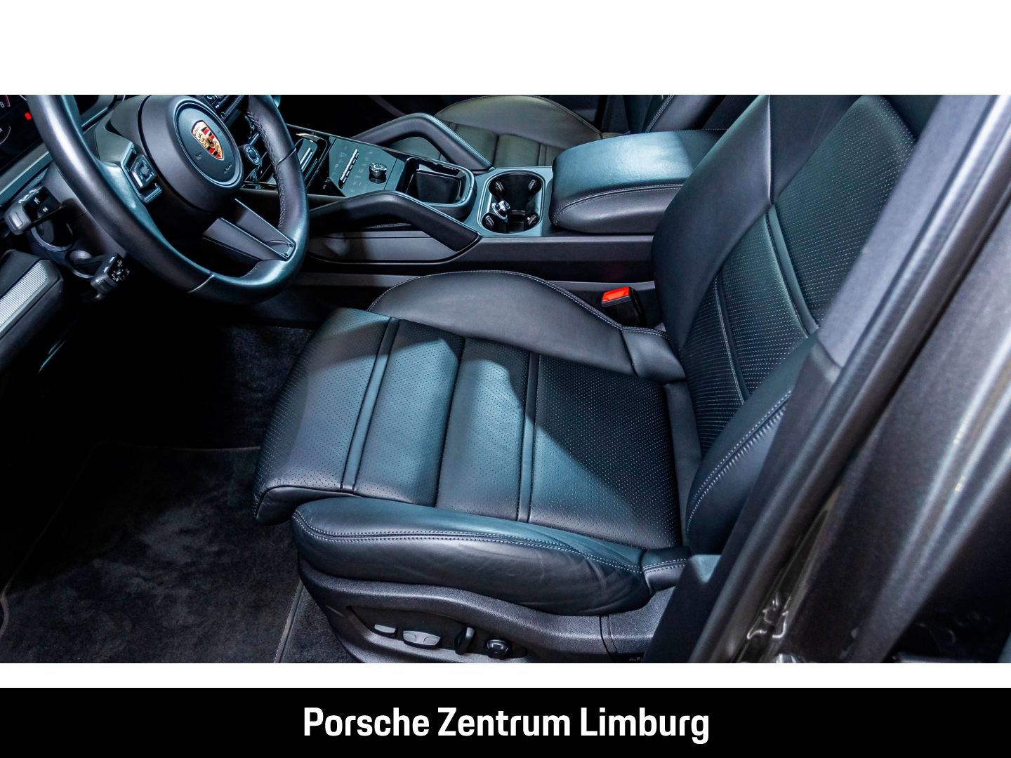 Porsche Cayenne E-Hybrid InnoDrive BOSE Luftfederung LED