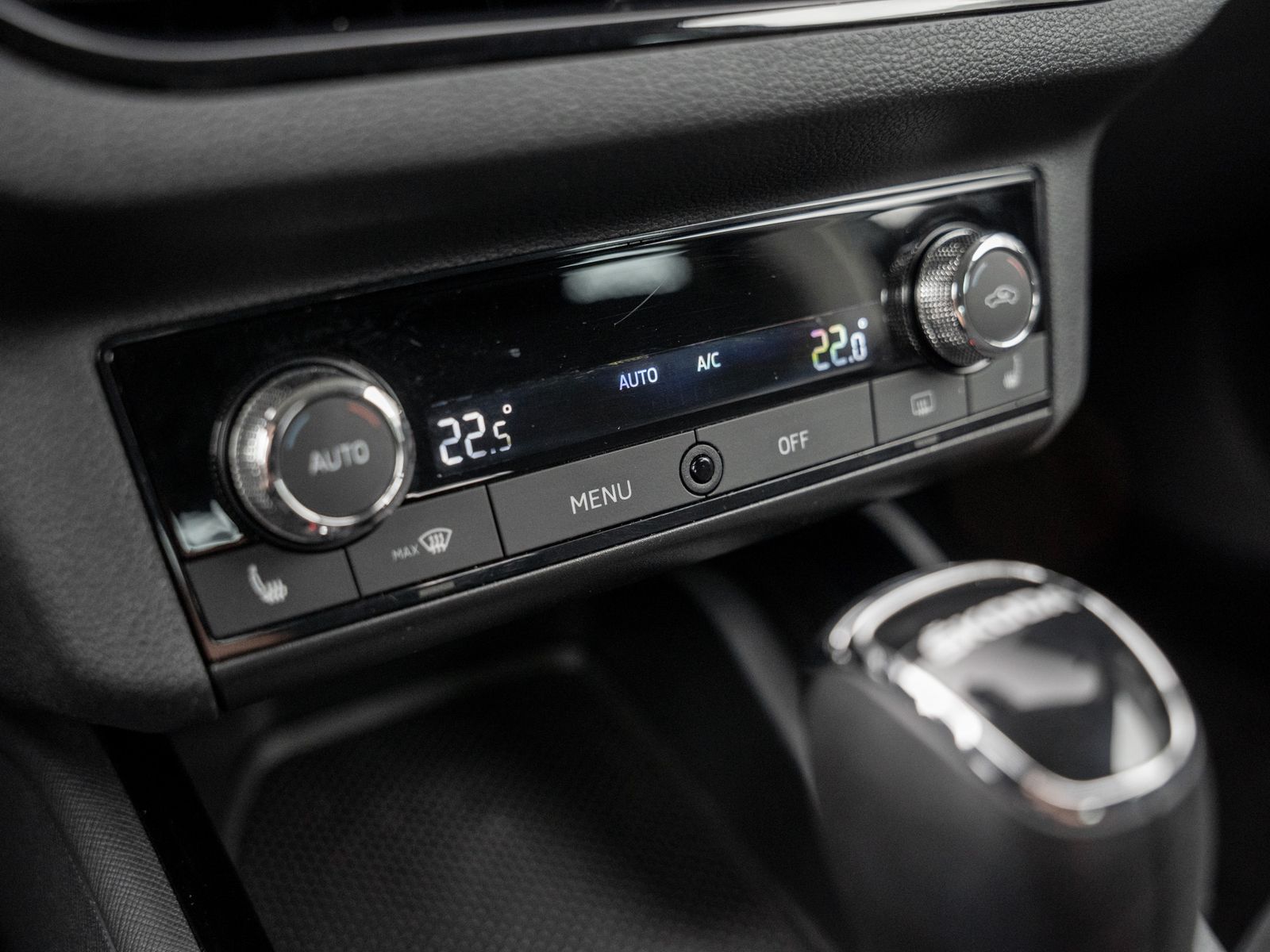 Skoda SCALA 1.5 TSI DSG - Samsaru's Car Outlet