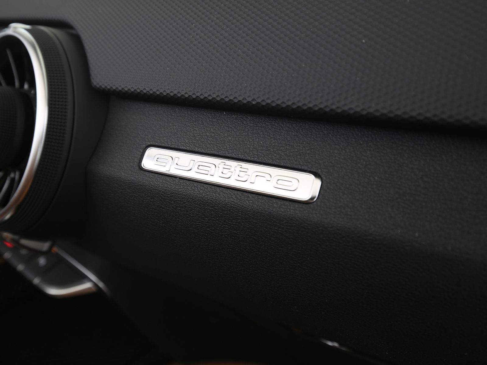 Audi TT RS Roadster S tronic  Xenon LED Navi Leder Ka