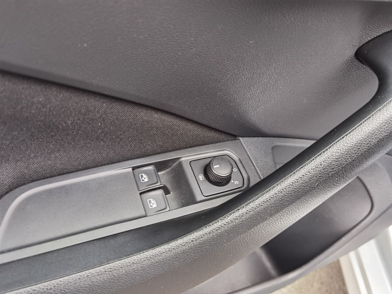 Skoda Kamiq Active - Samsaru's Car Outlet