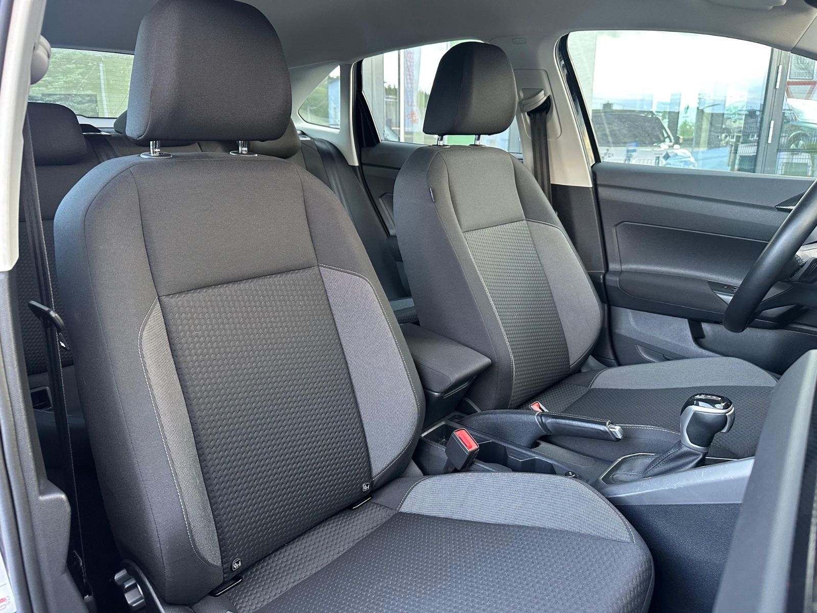 Volkswagen Taigo 1.0 TSI Life DSG - Samsaru's Car Outlet