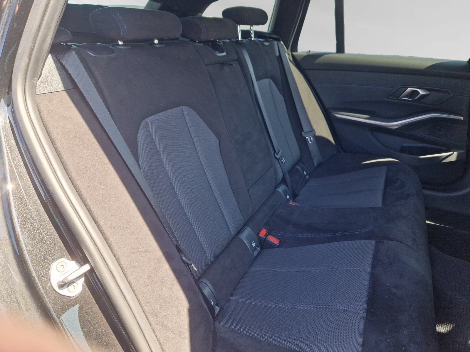 BMW 330i xDrive Touring M Sport|Head-Up|19"|Stop&Go