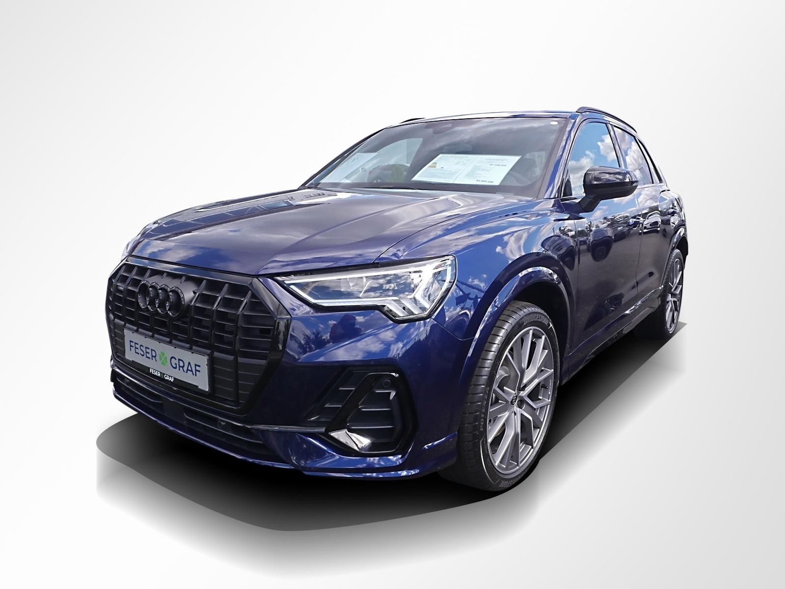 Audi Q3 S line 40 TFSI quattro AHK Pano RFK ACC LED