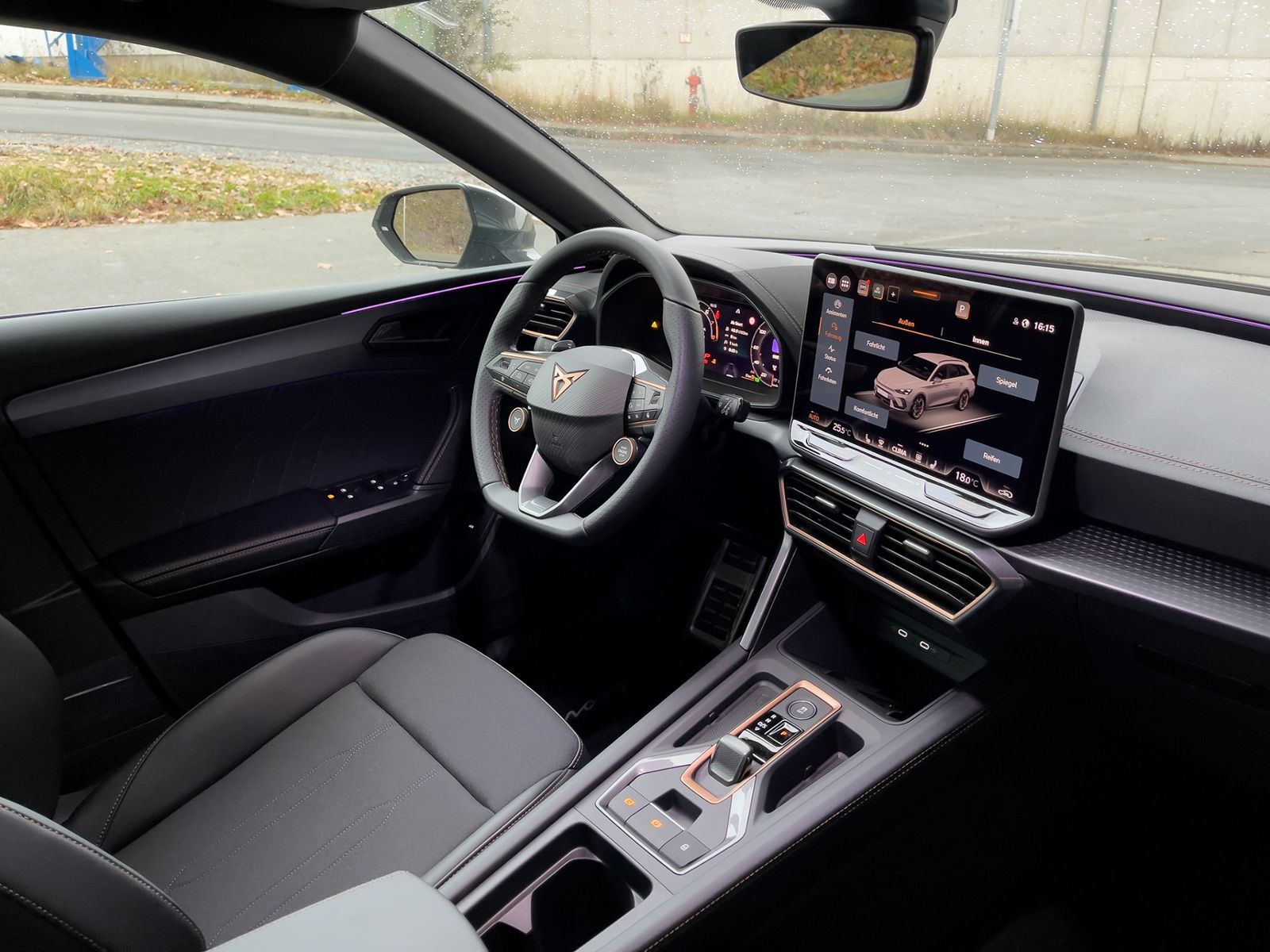 Cupra Leon Sportstourer 1.5 eTSI - Samsaru's Car Outlet