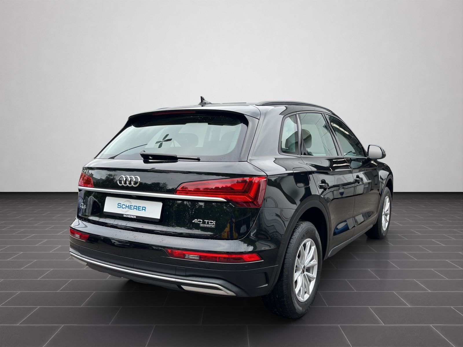 Audi Q5 40 TDI quattro - Samsaru's Car Outlet