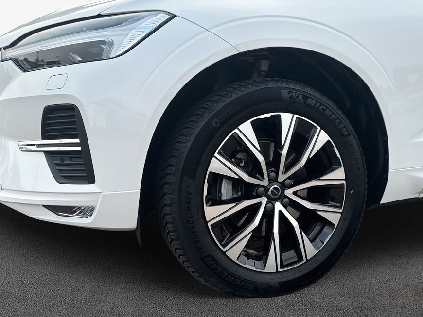 Volvo XC60 B5 B AWD Core GJR SiH AHK FIS WINTER LED