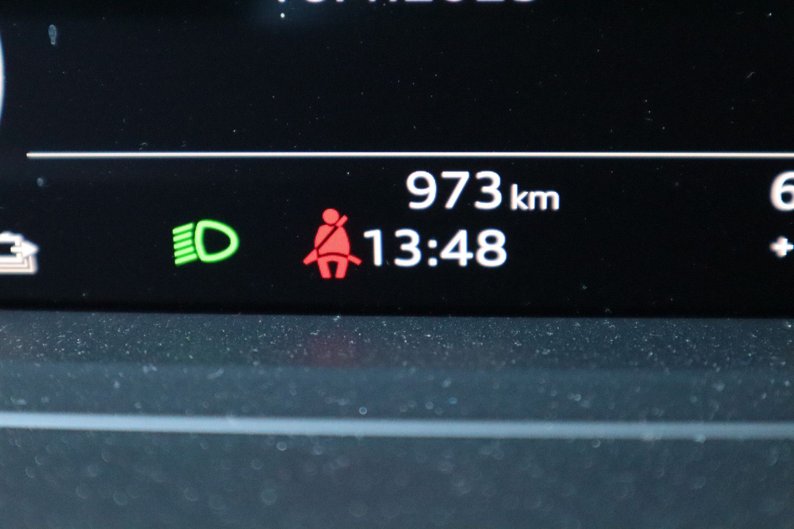 Audi A8L 60 TFSIe lang - Samsaru's Car Outlet