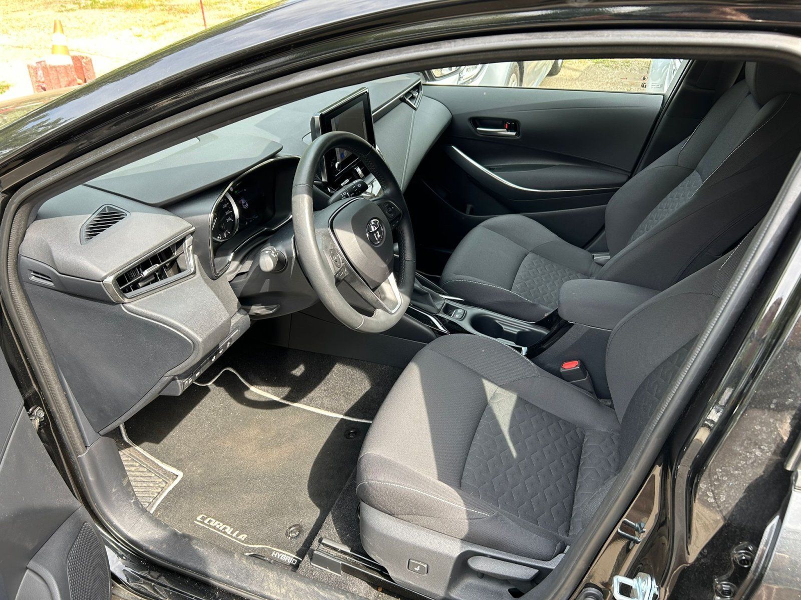 Toyota Corolla 1,8 Hybrid  Business Edition *WKR*1.HAND