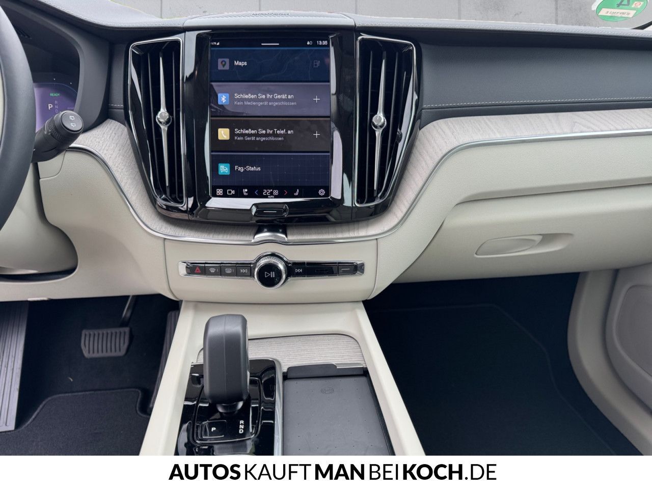 Volvo XC60 T6 AWD Plug-in Hybrid Ultra Bright - Samsaru's Car Outlet