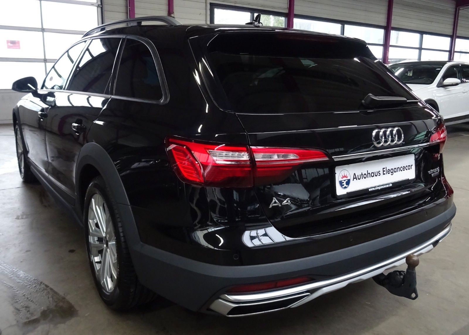 Audi A4 ALLROAD 2.0 TDI QUATTRO*DIGI*AHK*ACC*CAM*KEY*