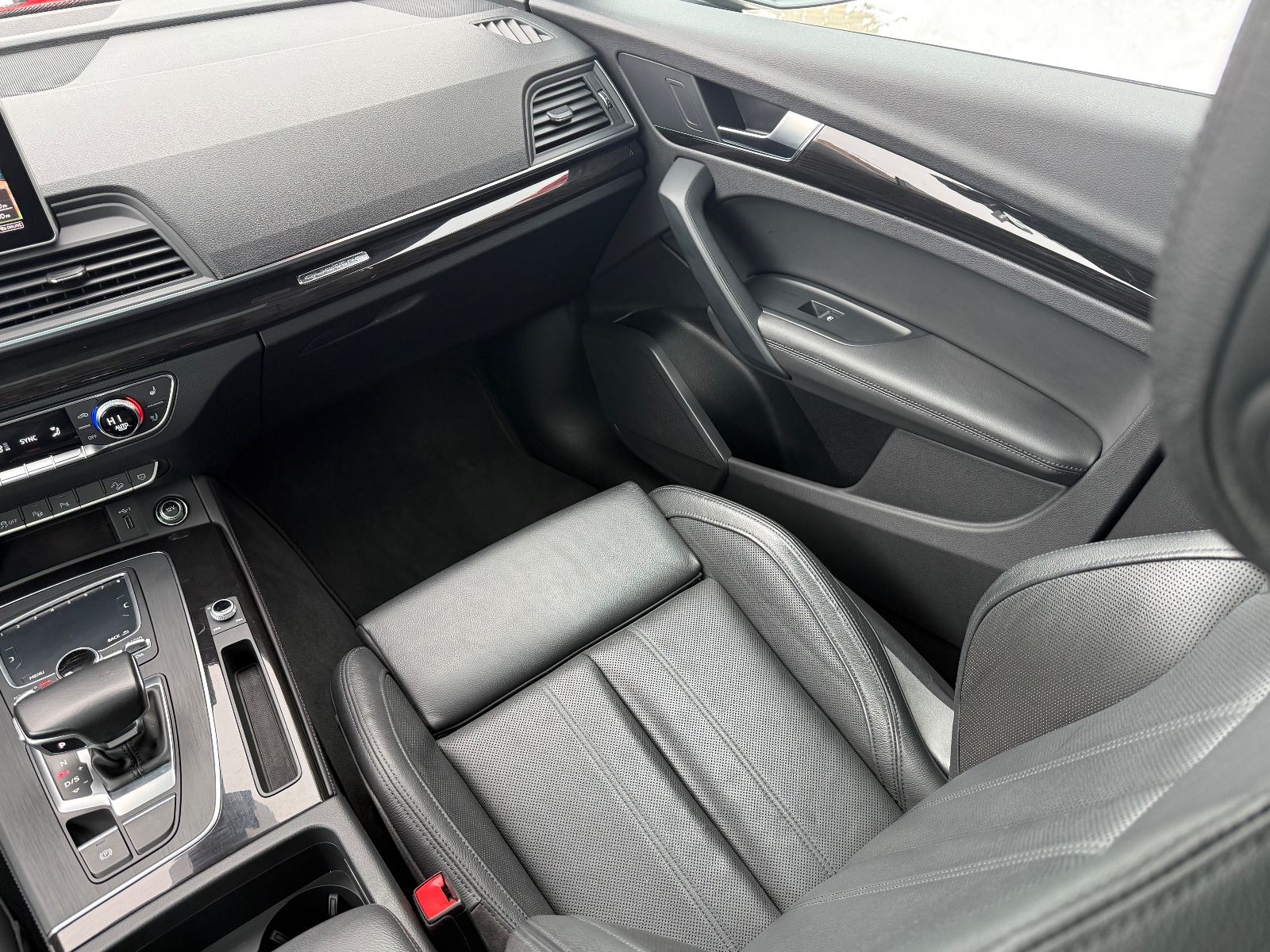 Audi Q5 50 TFSI e quattro S-Line Leder LED Automatik