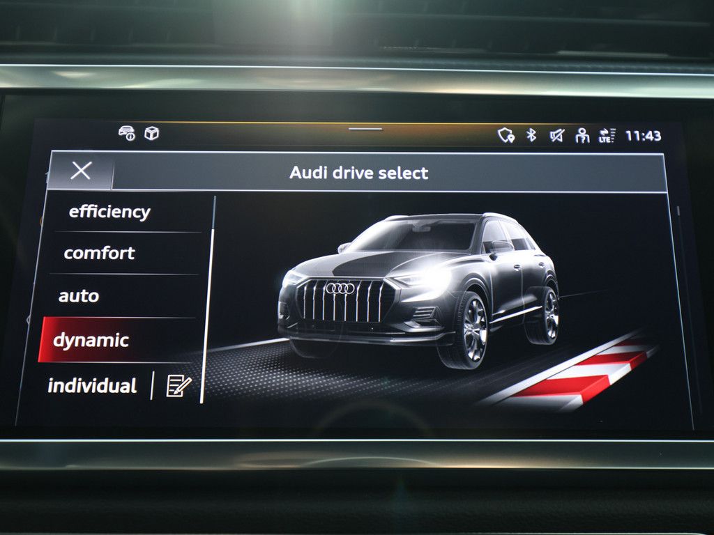 Audi Q3 advanced 35 TDI quattro S tronic - Samsaru's Car Outlet