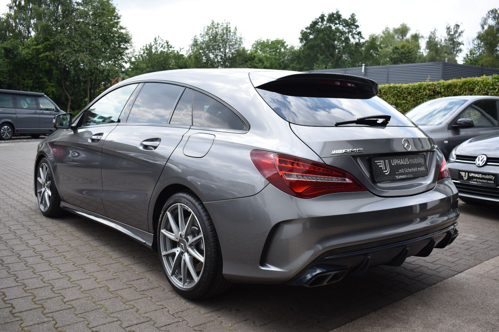 Mercedes-Benz CLA 45 AMG 4-Matic - Samsaru's Car Outlet