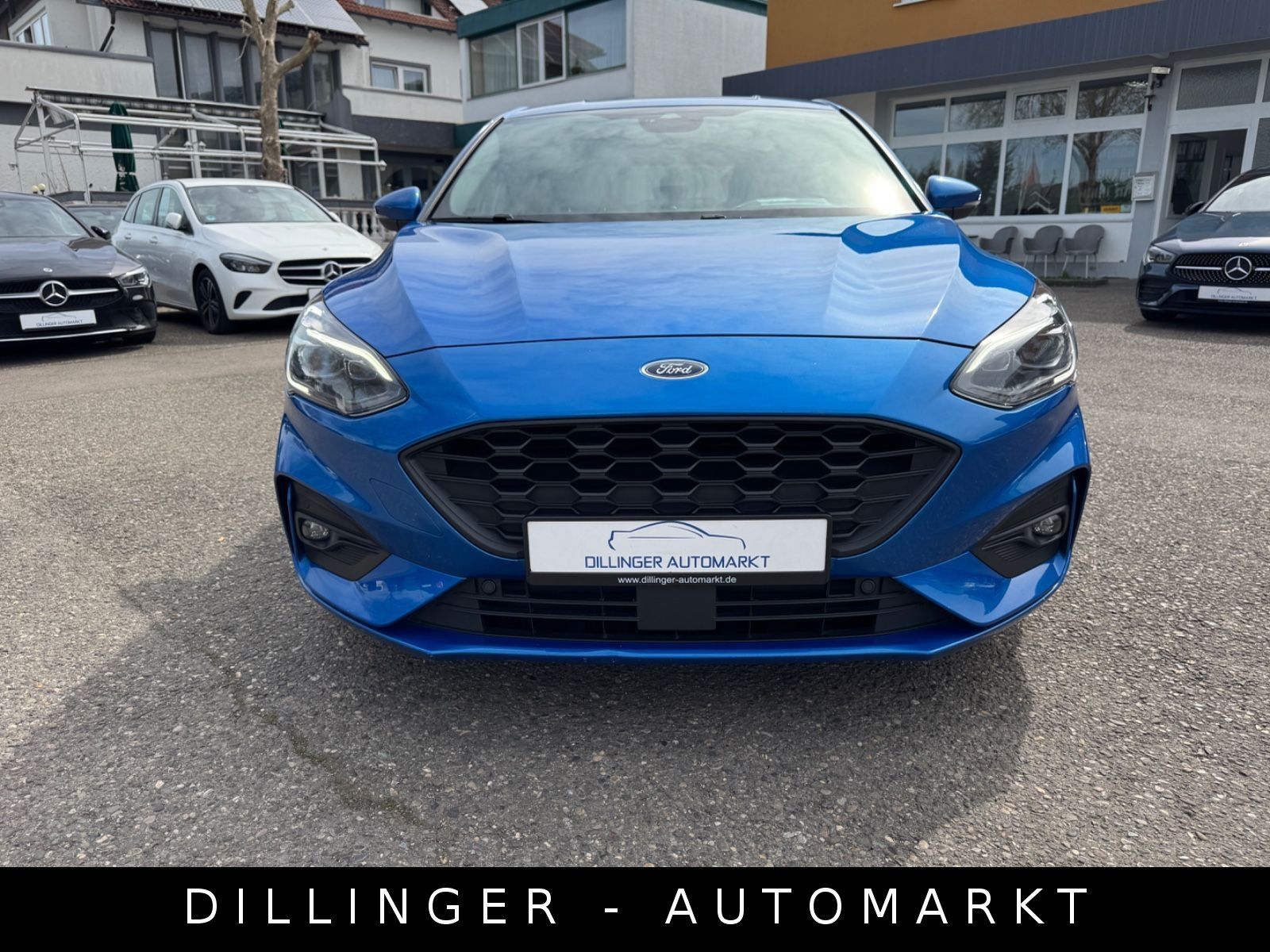 Ford Focus Lim 1.5 Eco ST-Line X - Samsaru's Car Outlet