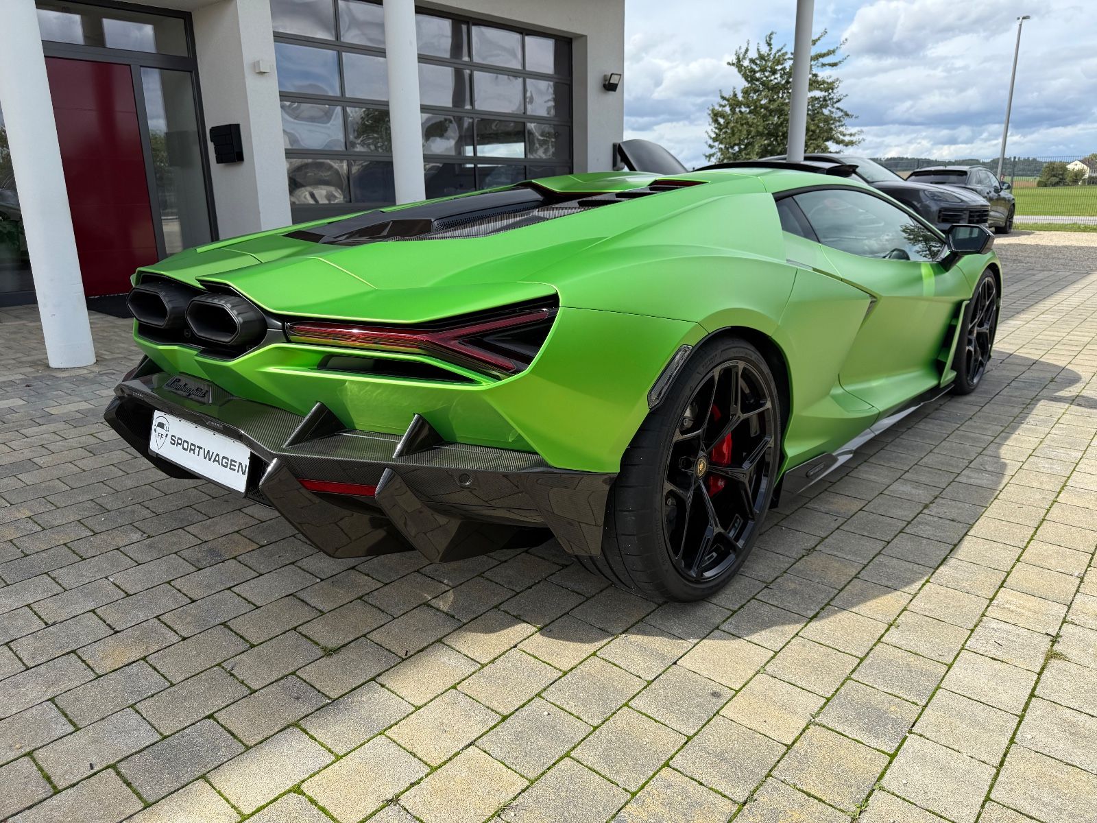 Lamborghini Revuelto 6.5 V12 HPEV#1HD#MwSt#BRD#