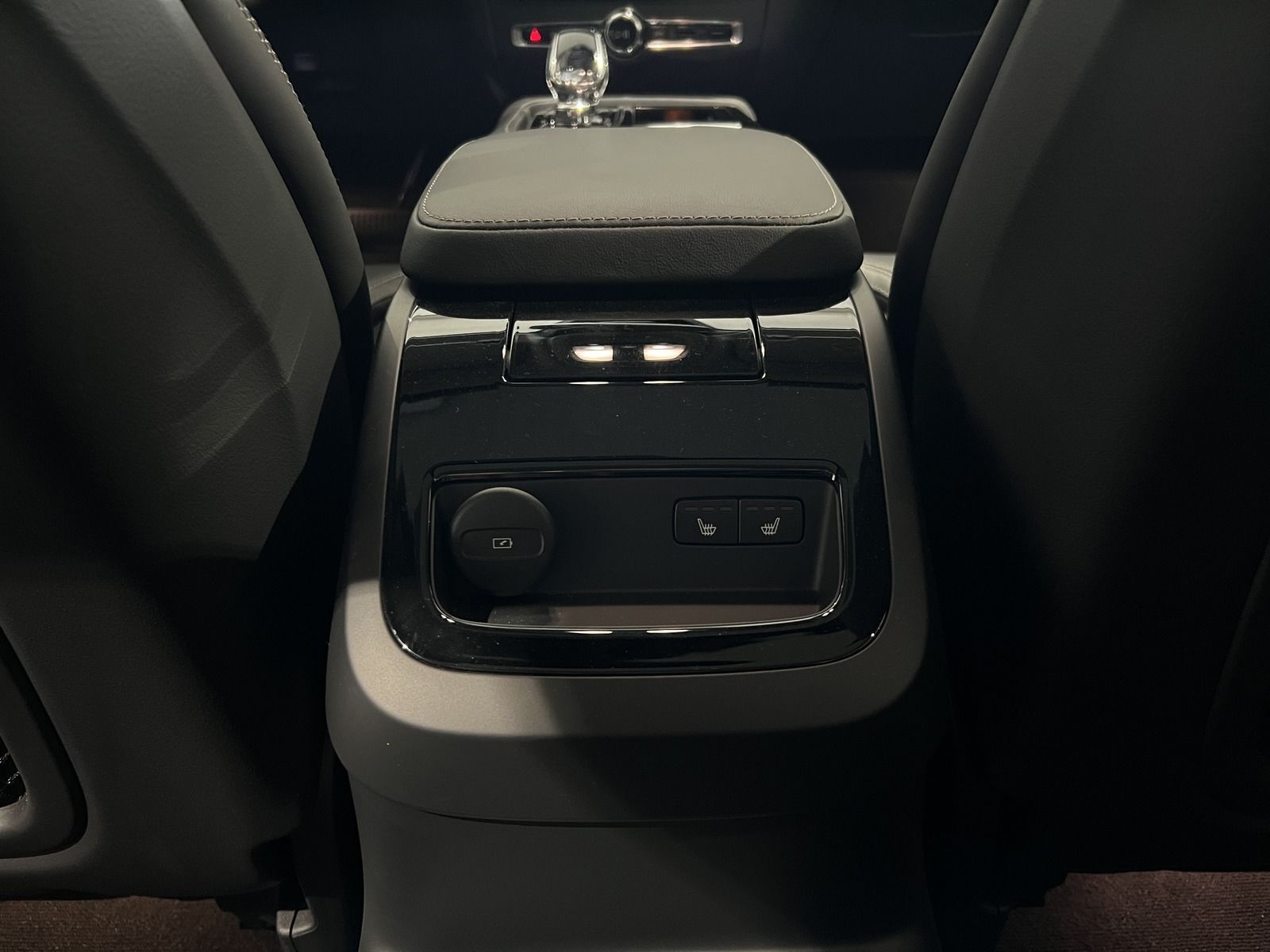 Volvo S60 T8 Ultimate Dark Recharge AWD B&W Massage