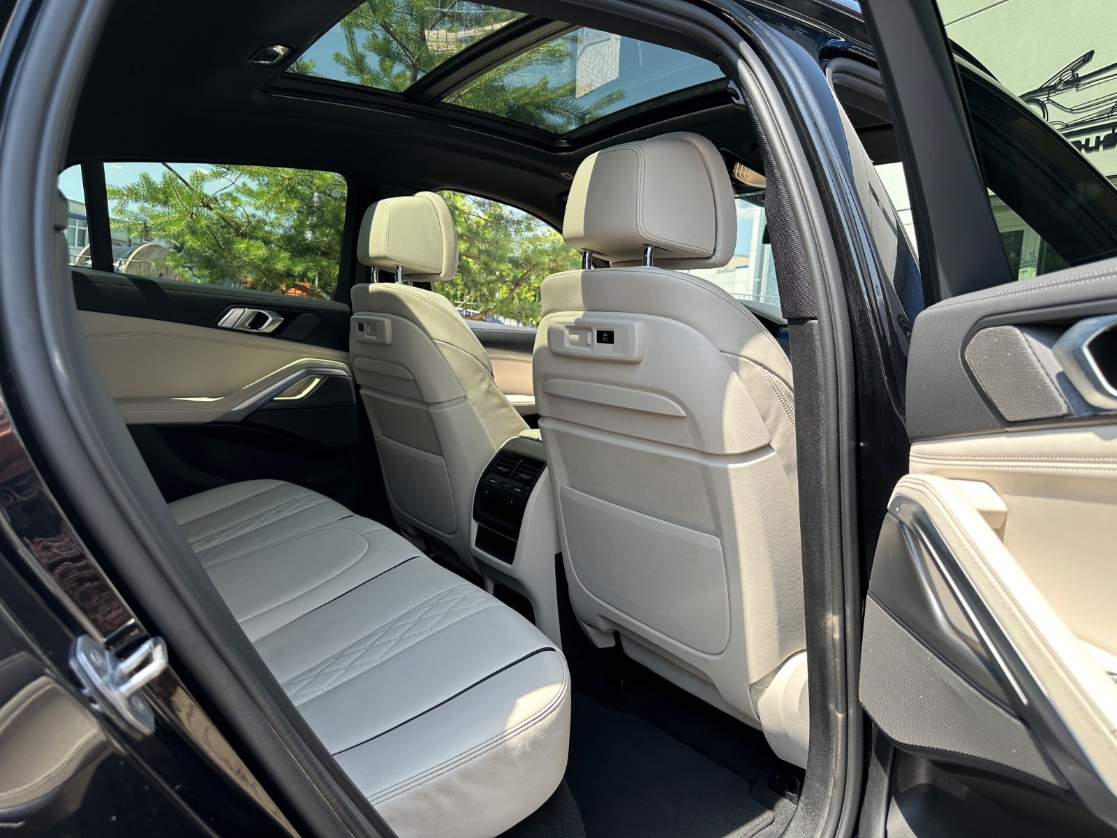 BMW X6 xDrive30d M Sport - Samsaru's Car Outlet
