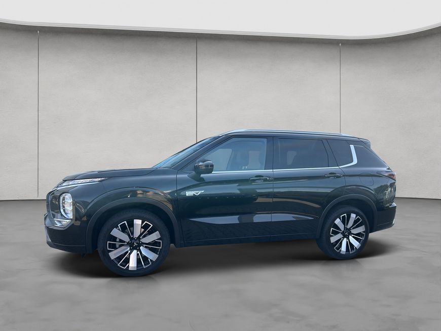 Mitsubishi Outlander 2.4 4WD Plug-In HYB TOP,360°Kam,Leder,