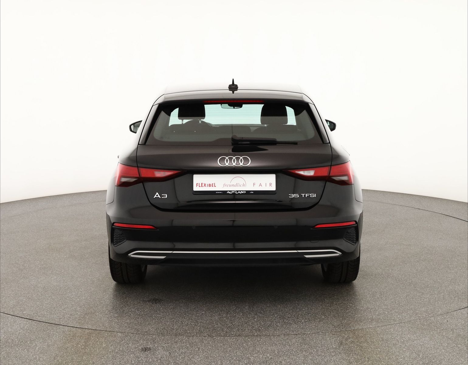 Audi A3 Sportback 35 TFSI S-Tronic - Samsaru's Car Outlet