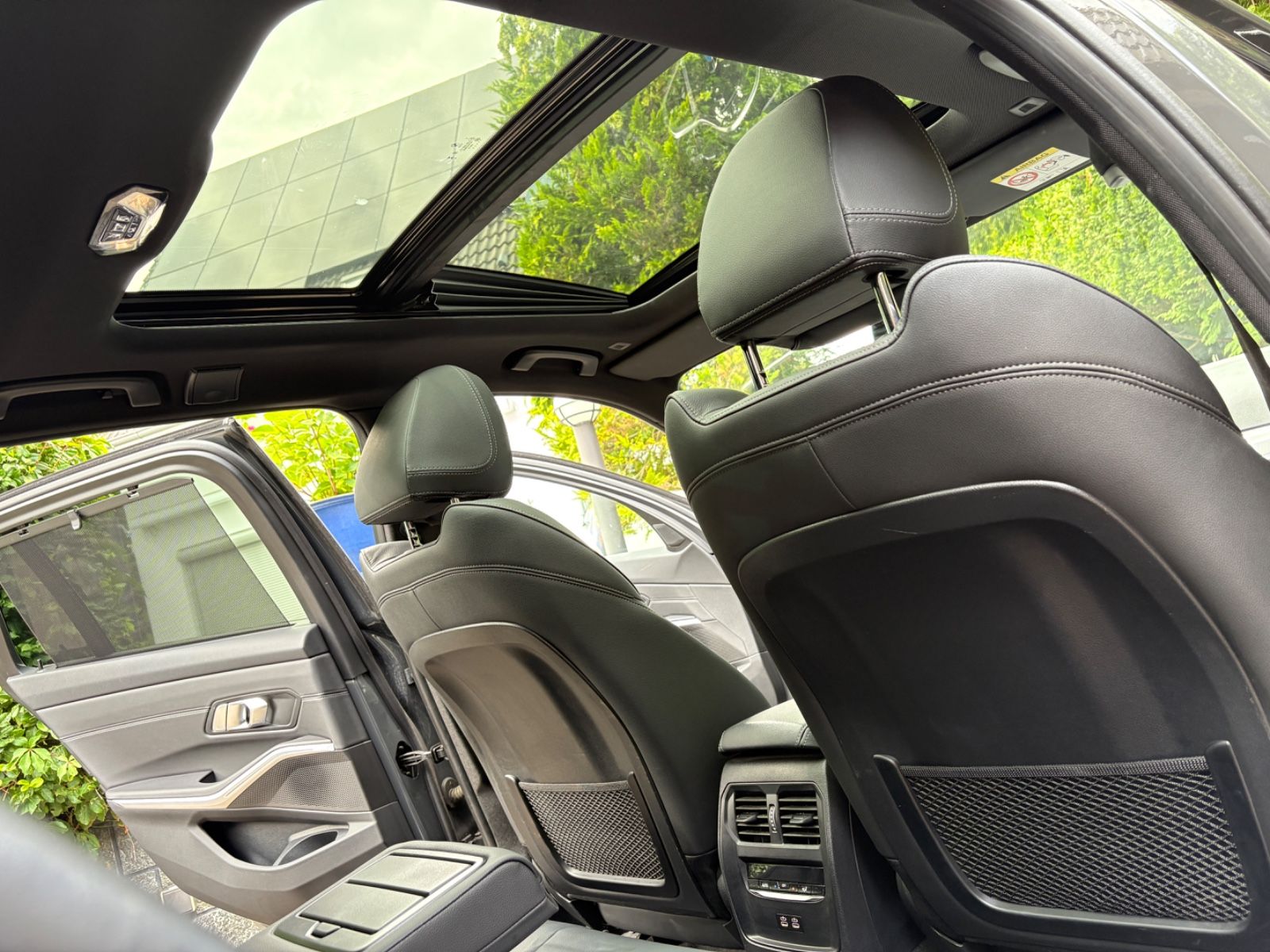 BMW 320d xDrive M Sport - Samsaru's Car Outlet