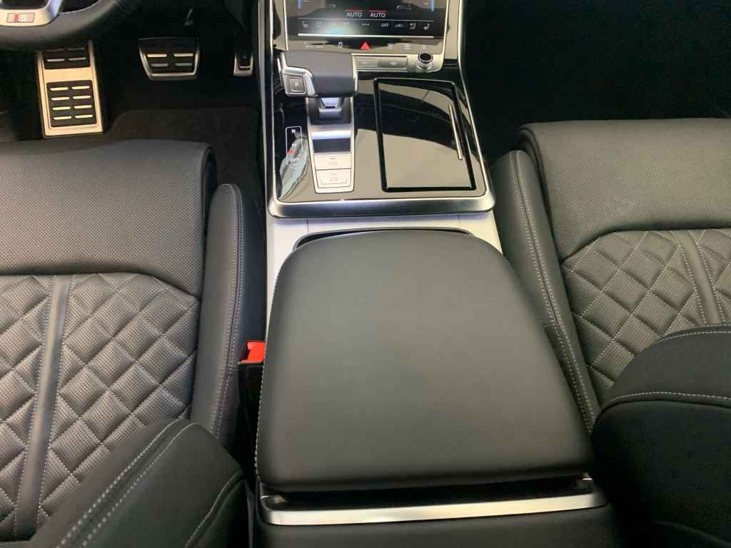 Audi Q7 50 TDI 2x S line qua *STDHZ*AHK*LUFT*B&O*360*