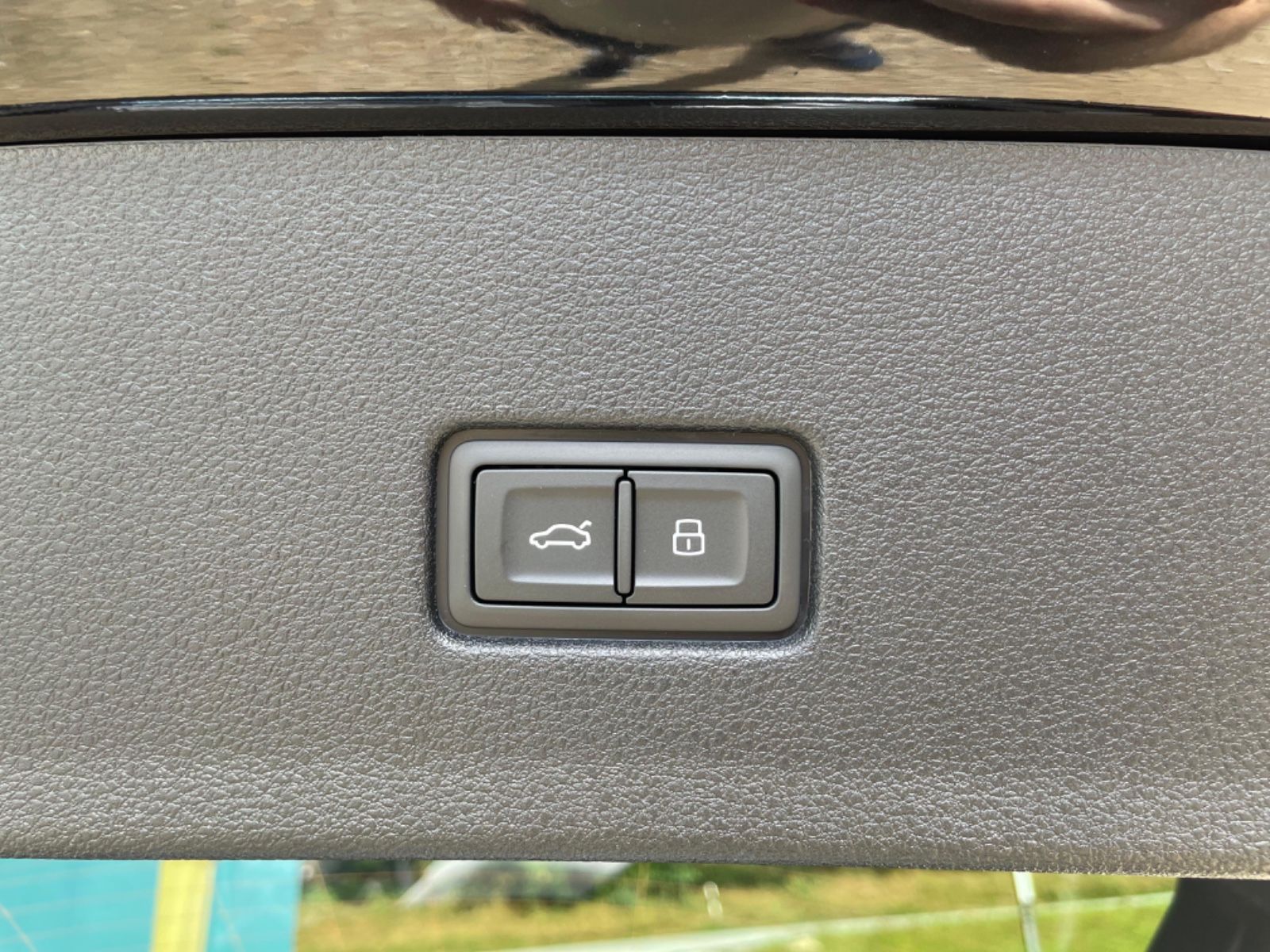 Audi Q8 50TDI S Line New - Samsaru's Car Outlet