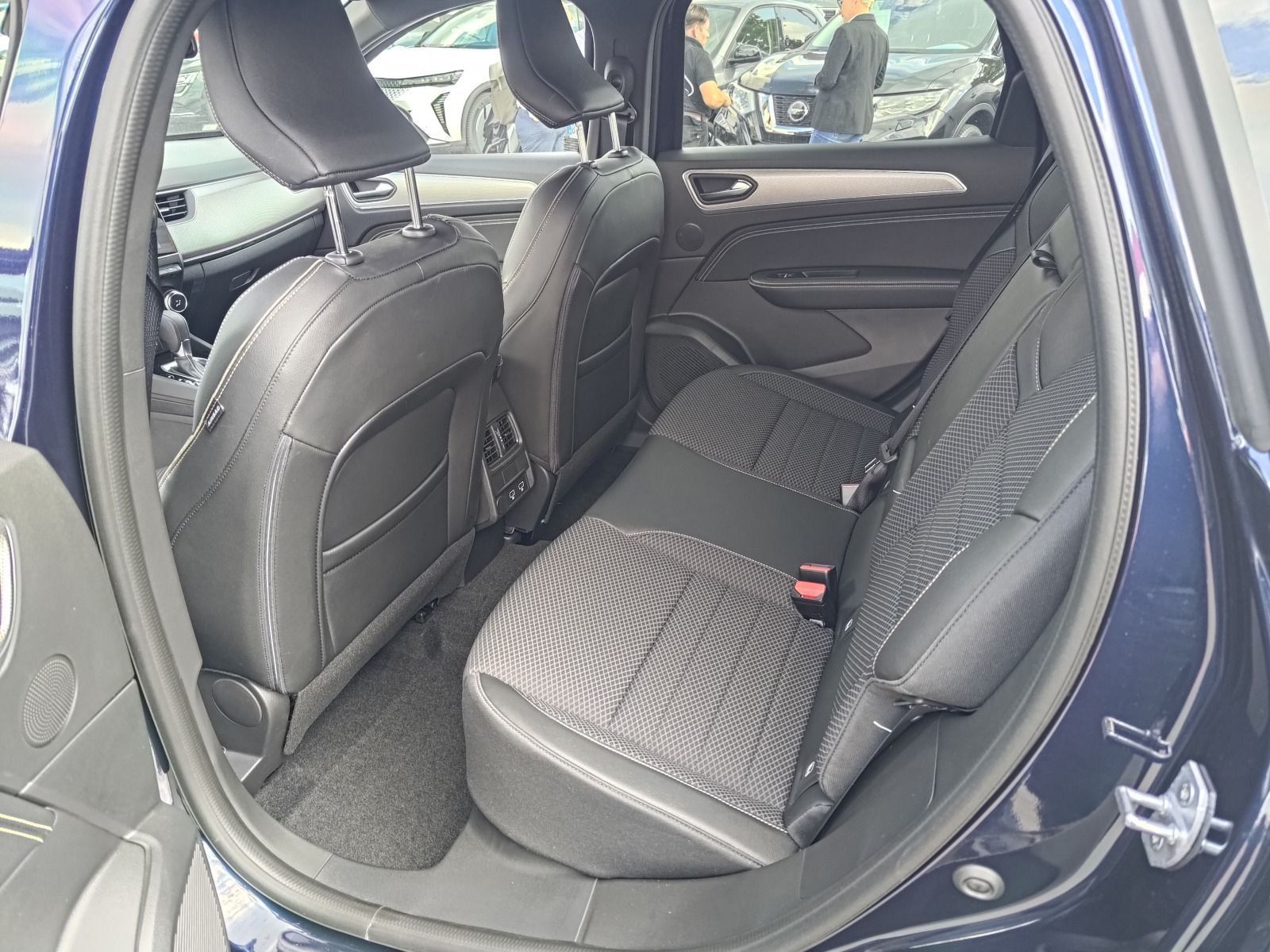 Renault Arkana Techno Mild Hybrid - Samsaru's Car Outlet