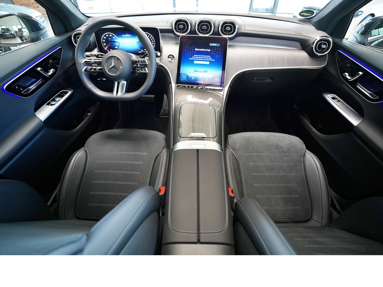 Mercedes-Benz GLC 400 e 4M AMG - Samsaru's Car Outlet