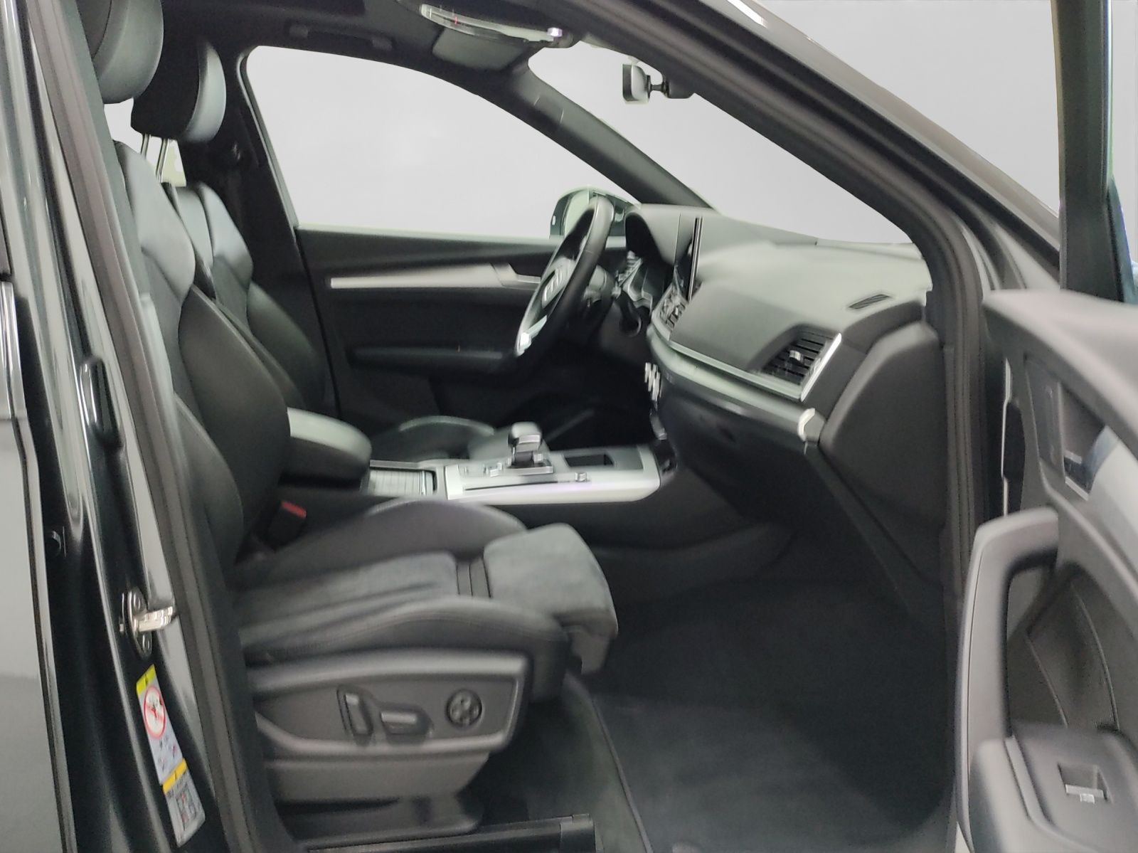 Audi Q5 Sportback 40 TFSI S LINE NP79 LM21 BuO ST.HEI