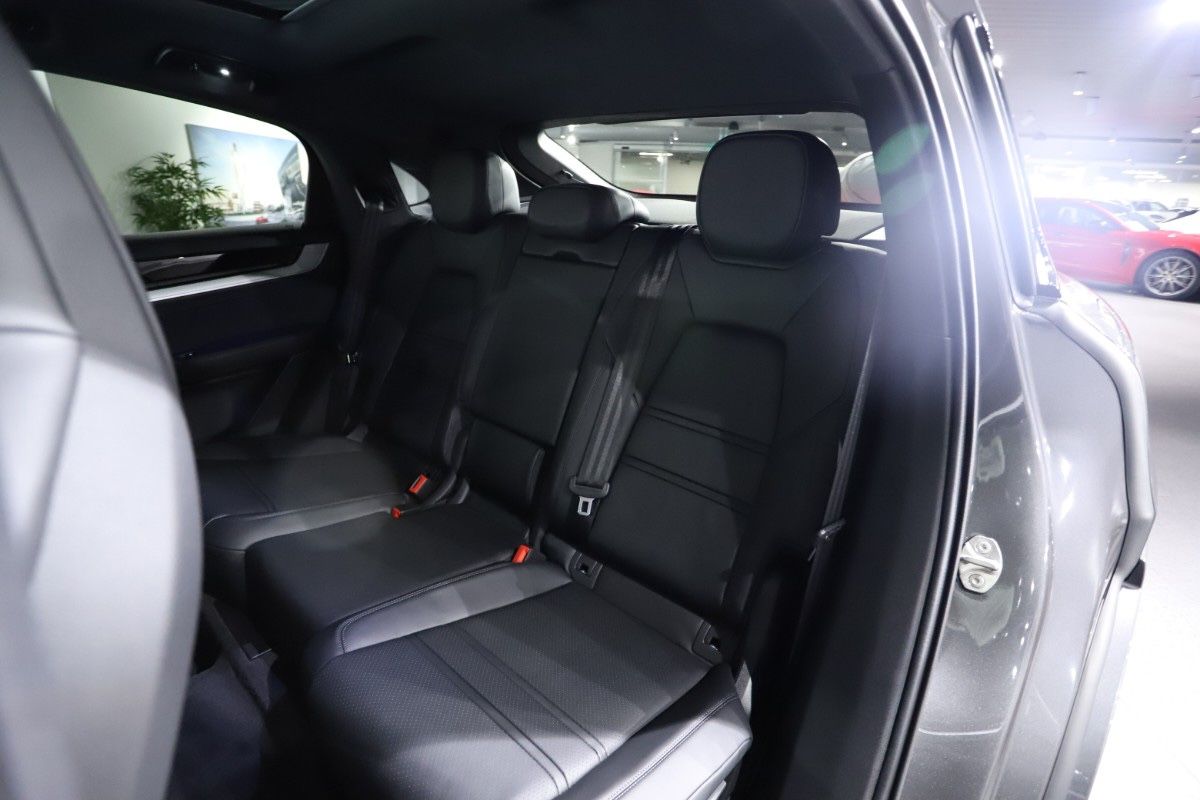 Porsche Cayenne Coupe E-Hybrid*MY26*SpDes*SpAbg*HD-Matri