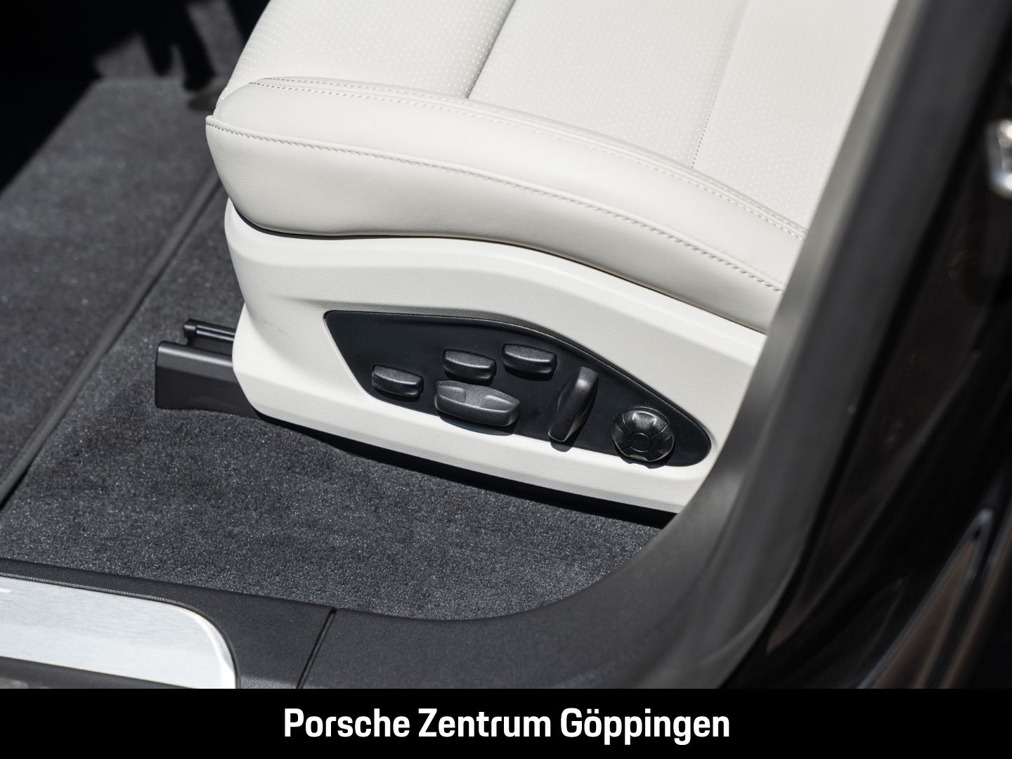 Porsche Macan 4S Lederpaket BOSE Surround-View Panorama