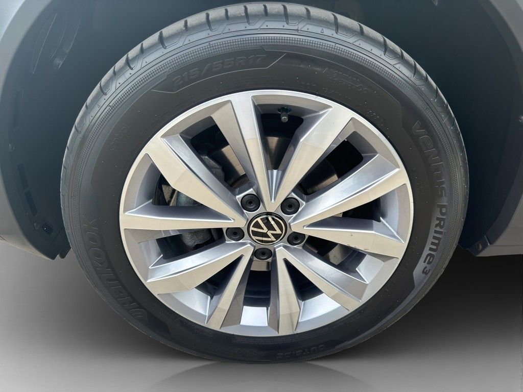 Volkswagen T-Roc 1.5 TSI ACT Style - Samsaru's Car Outlet