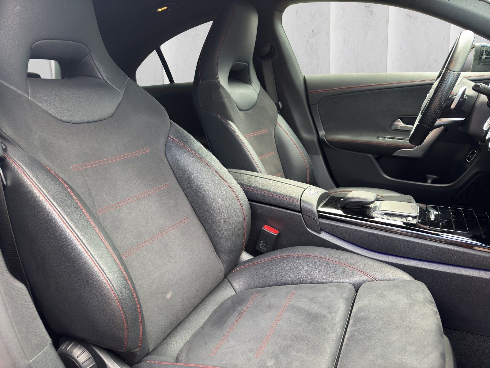 Mercedes-Benz CLA 250 AMG Coupé - Samsaru's Car Outlet