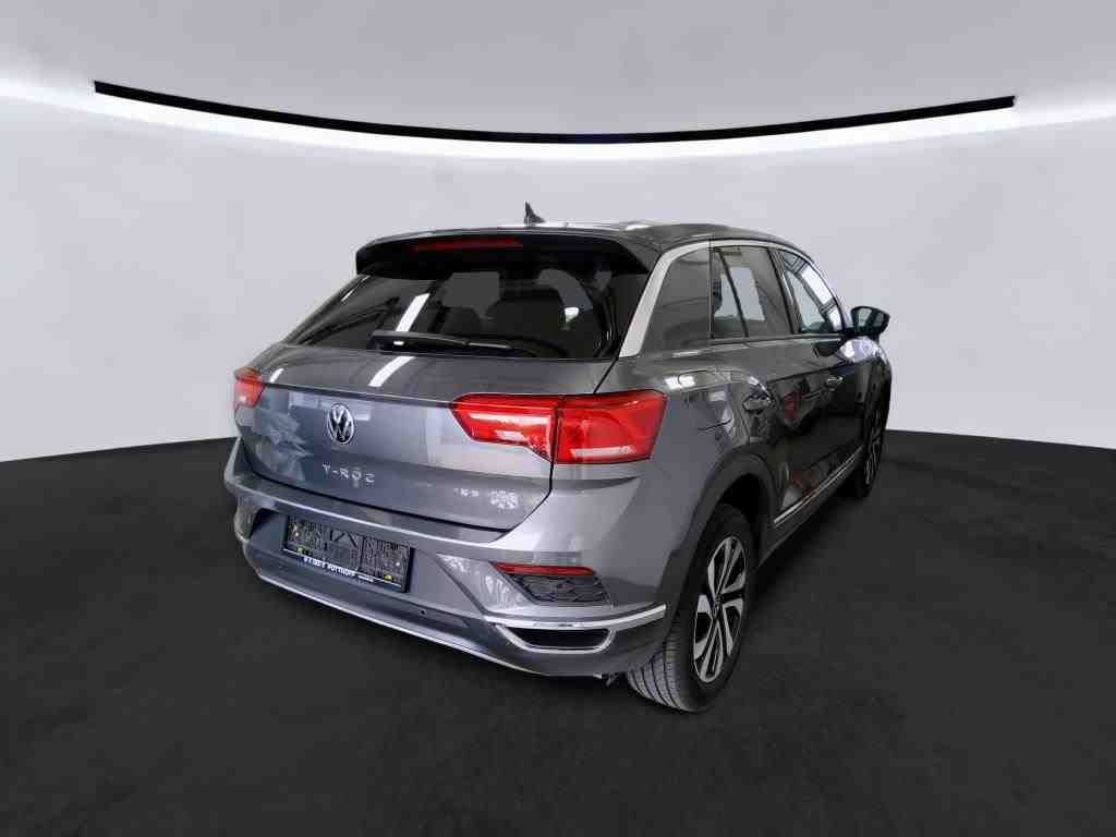 Volkswagen T-Roc 1.0 TSI ACTIVE - Samsaru's Car Outlet