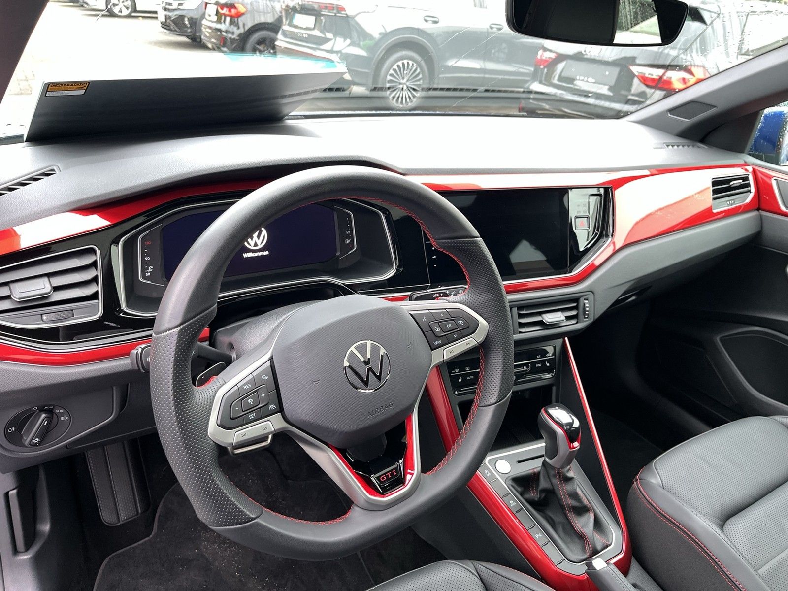 Volkswagen Polo 2.0 GTI Navi-Pro Leder Pano Keyless LM18