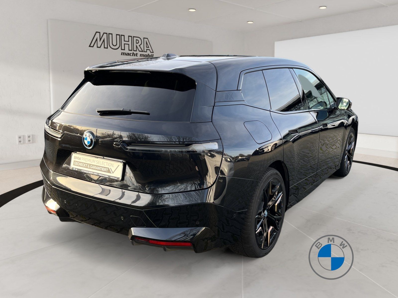 BMW iX xDrive40 Sport 22" AHK Massage Memory H&K
