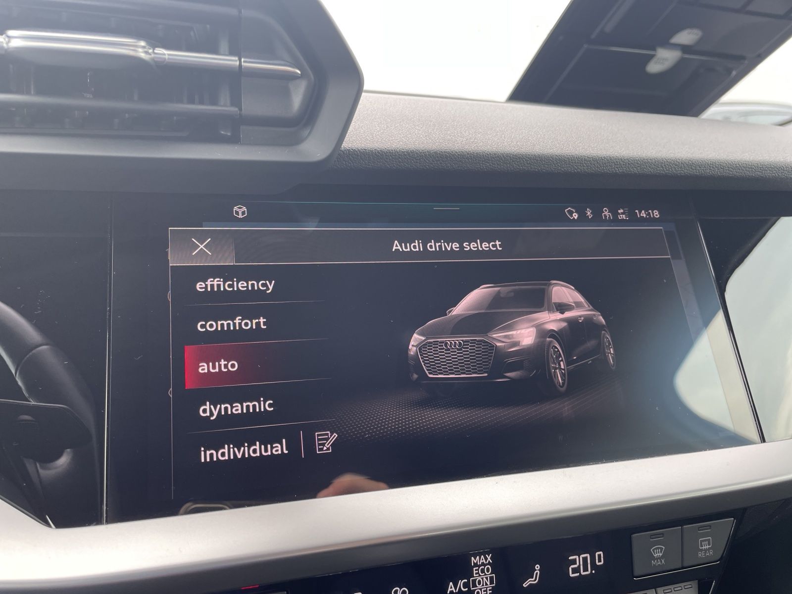 Audi A3 Sportback 40 TFSI e S tronic S line - Samsaru's Car Outlet