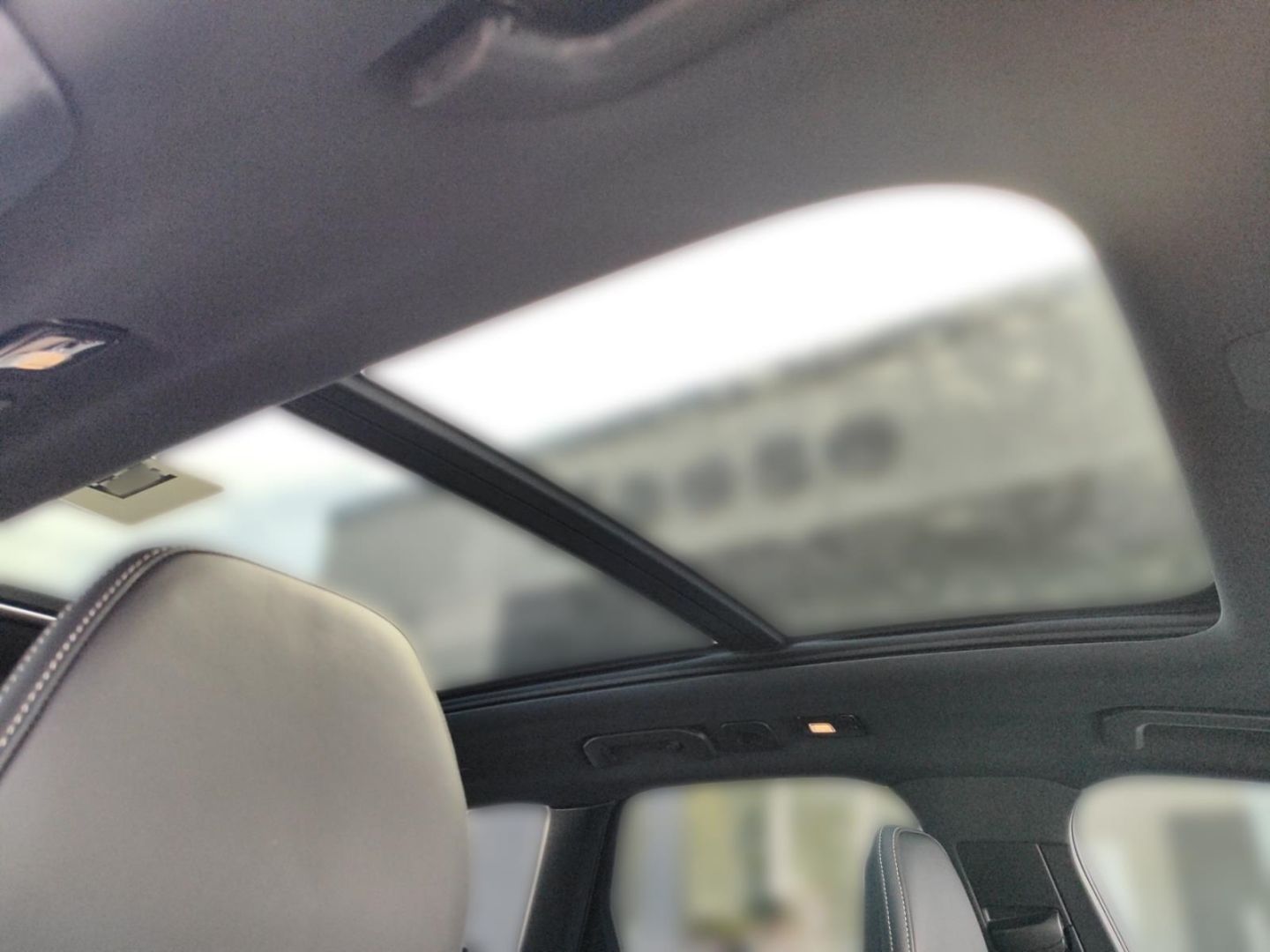 Volvo XC60 T8 Ultra Black Edition Recharge Plug-In Hyb - Samsaru's Car Outlet