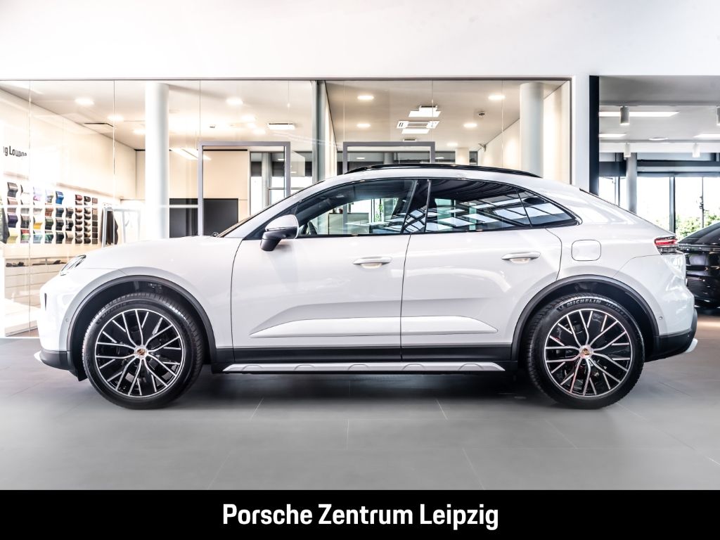 Porsche Macan - Samsaru's Car Outlet