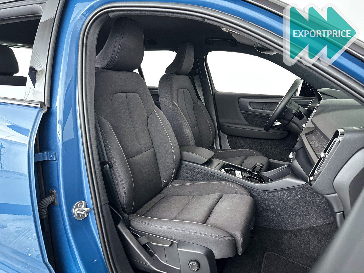 Volvo XC40 Recharge Plus 70 kWh | Stoel- en stuurverwa