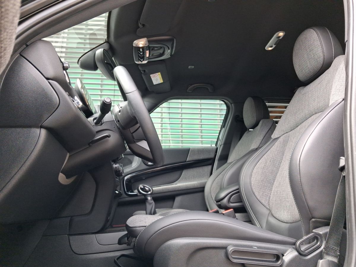 MINI Cooper SE ALL4 - Samsaru's Car Outlet